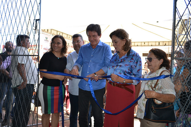 Prefeita participa de inauguração do Restaurante Popular no Abolição IV