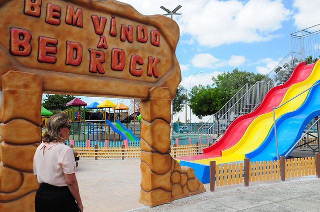 Prefeita visita obras do Parque da Criança