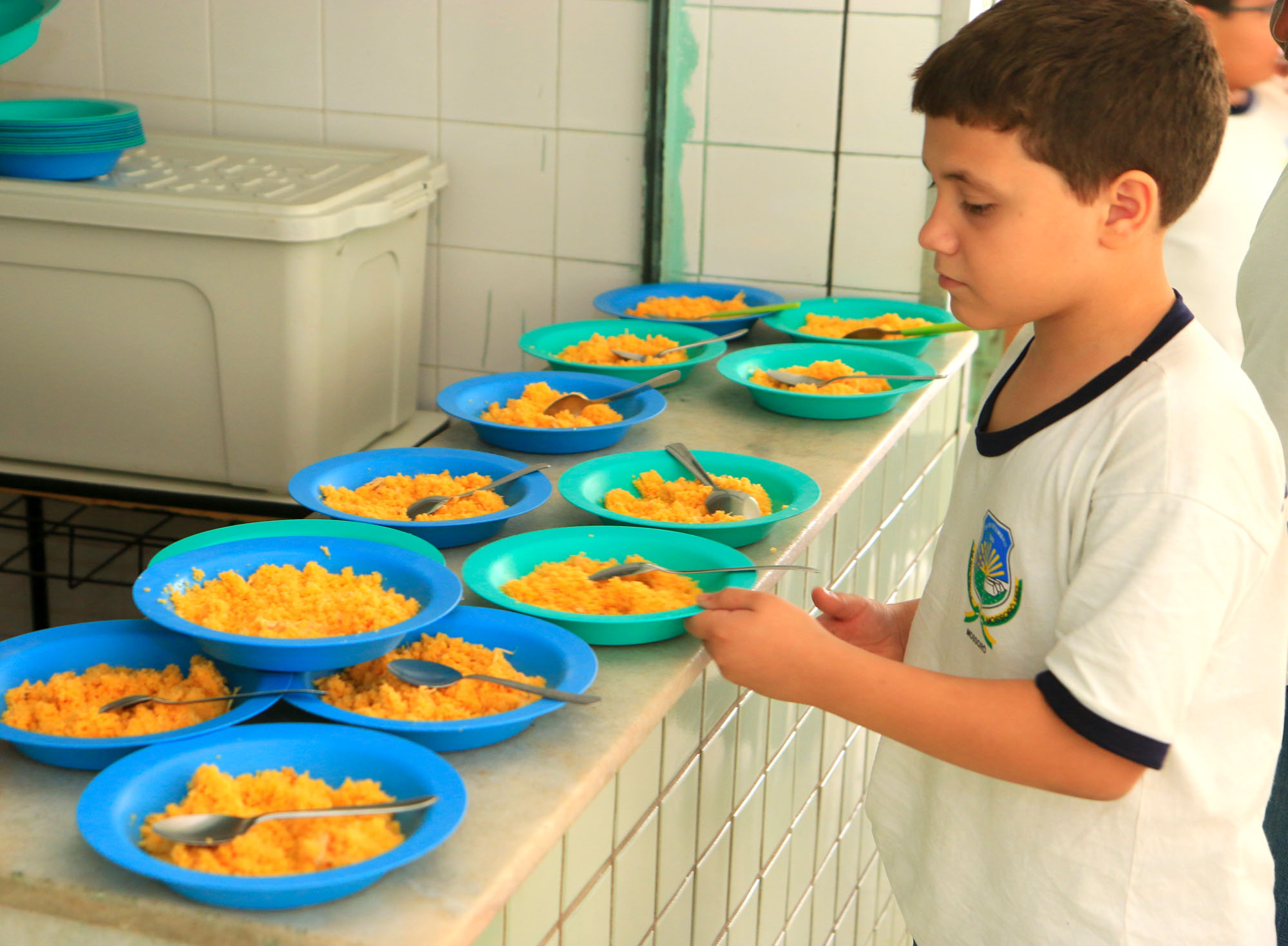 Entrega de kits de alimentação para estudantes da rede municipal inicia na sexta, 17