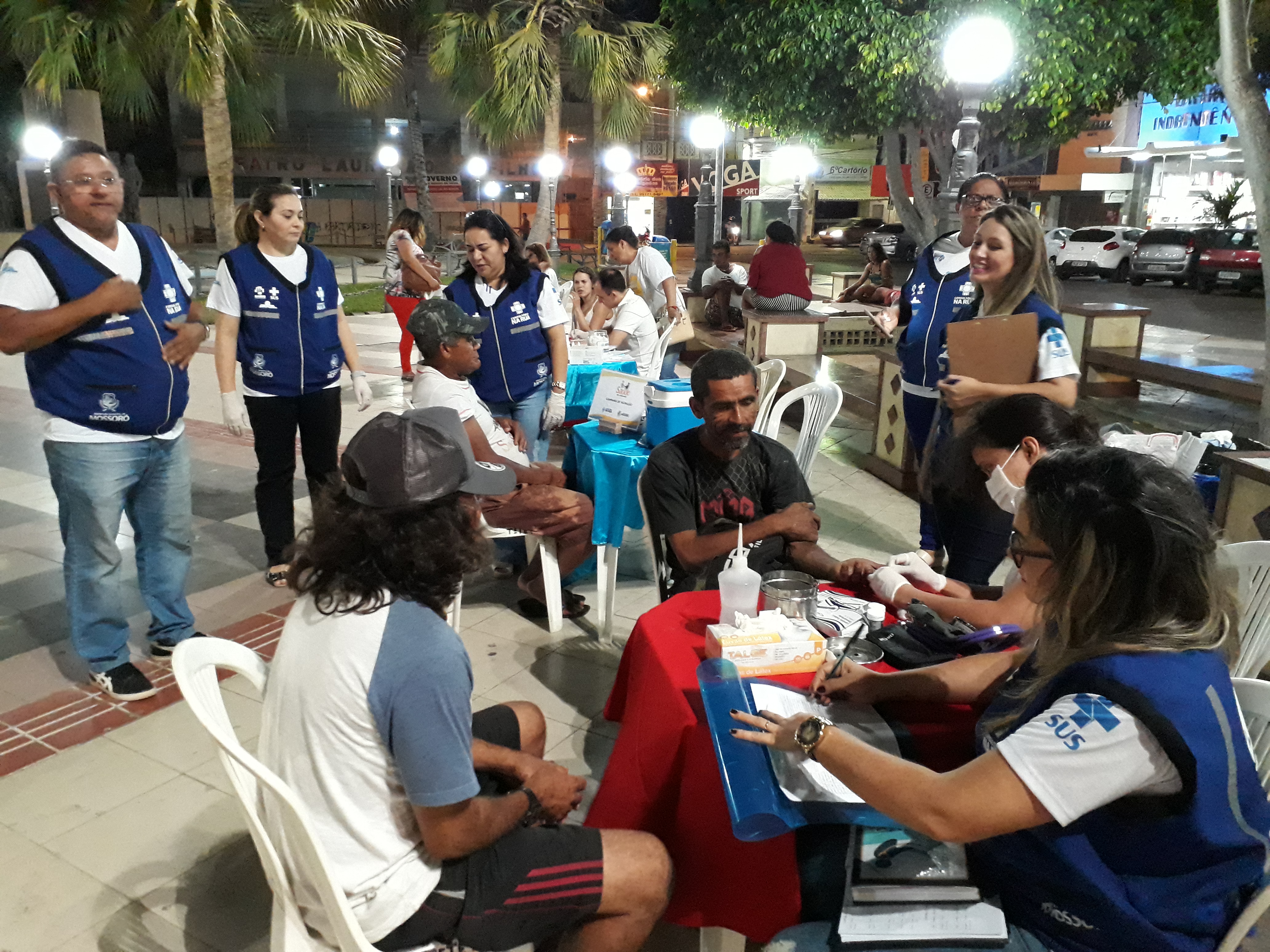 Consultório na Rua garante atendimento humanizado e integral às pessoas em situação de rua