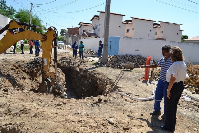 Prefeita visita obras do Saneamento Básico