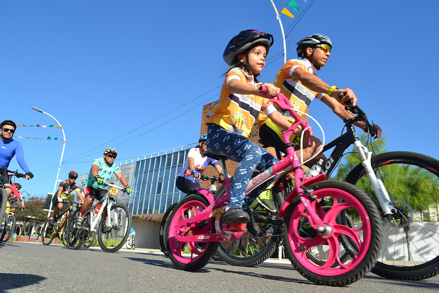 Viva Rio Branco celebra o mês da criança com Passeio Ciclístico Infantil