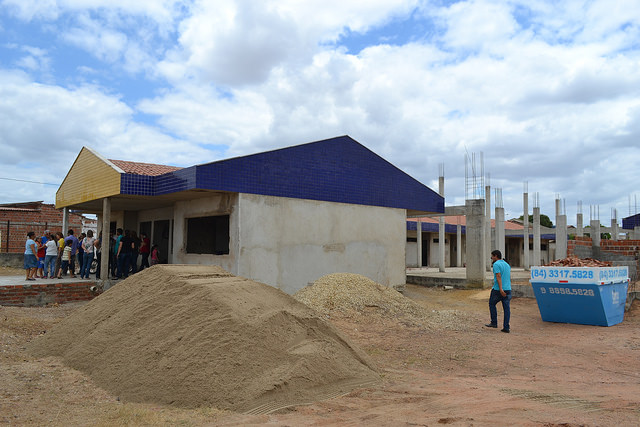 Retomada há uma semana, obra da Creche ProInfância da Estrada da Raiz segue em ritmo acelerado