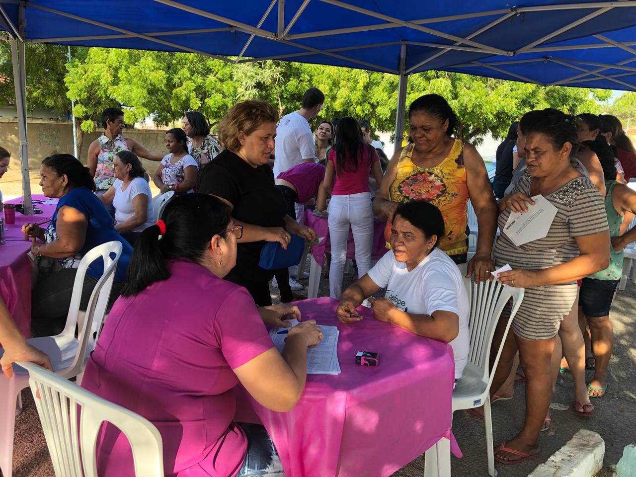 UBS Dr. José Leão realiza ação em alusão ao Outubro Rosa