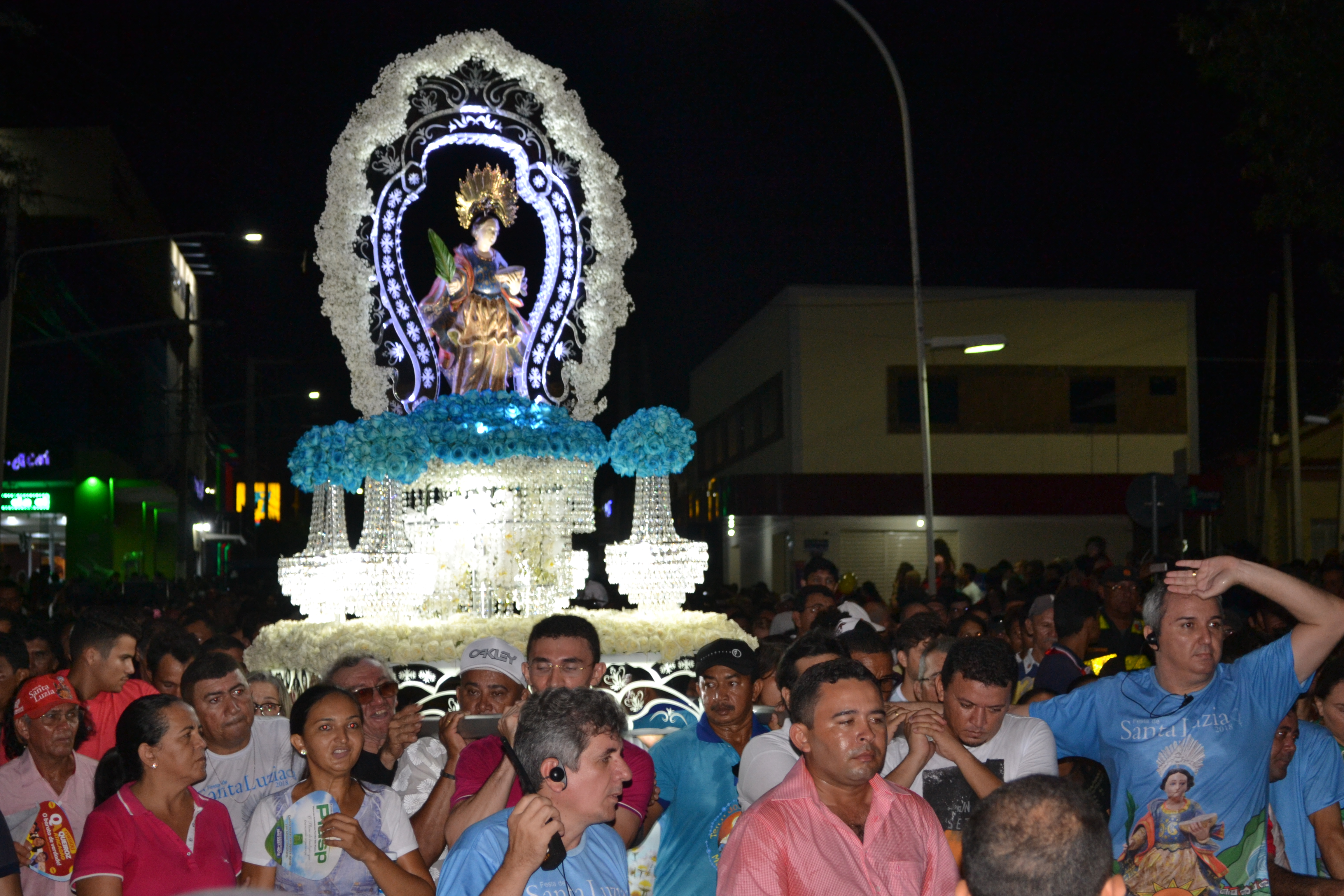 Procissão marca encerramento da Festa de Santa Luzia 2018