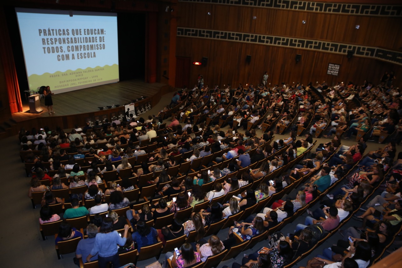 Professores da Rede Municipal participam de Semana Pedagógica que marca a abertura do Ano Letivo 2019