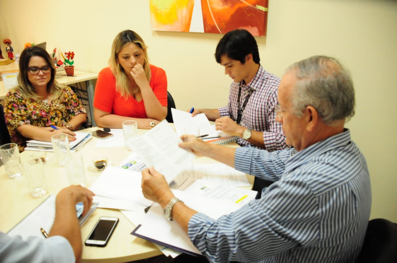 Equipe do Sebrae avalia projeto que concorre ao Prêmio Prefeito Empreendedor