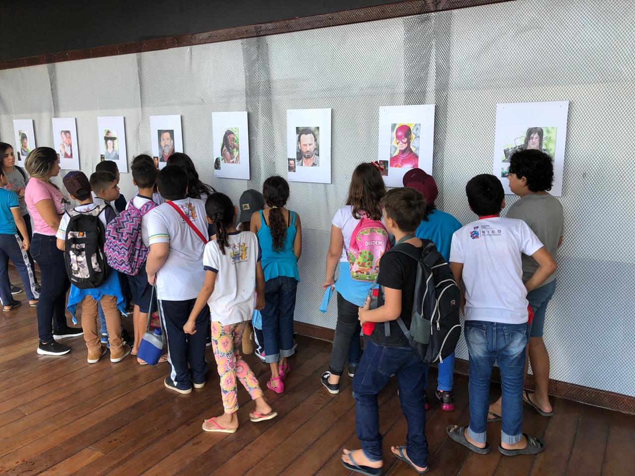 Memorial da Resistência recebe exposição de desenhos realistas