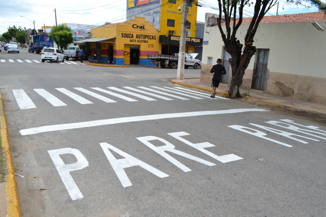 Prefeitura recupera 240 faixas de pedestres de 101 ruas e avenidas de Mossoró