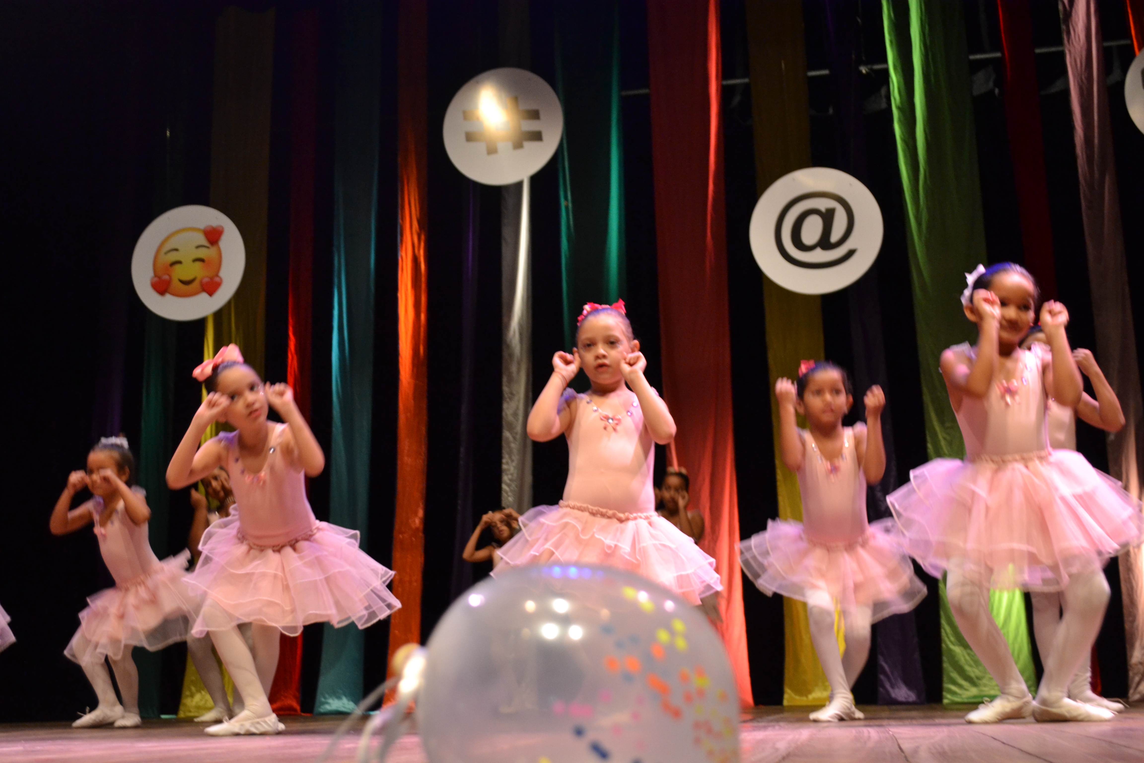 Arte e criatividade marcam I Festival de Dança da Rede Municipal de Ensino