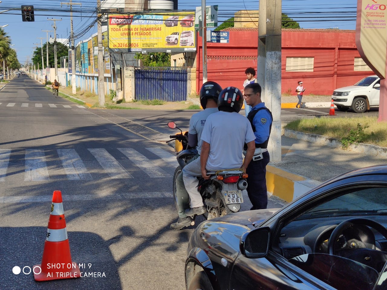 Secretaria de Mobilidade promove blitz educativa para segurança no trânsito