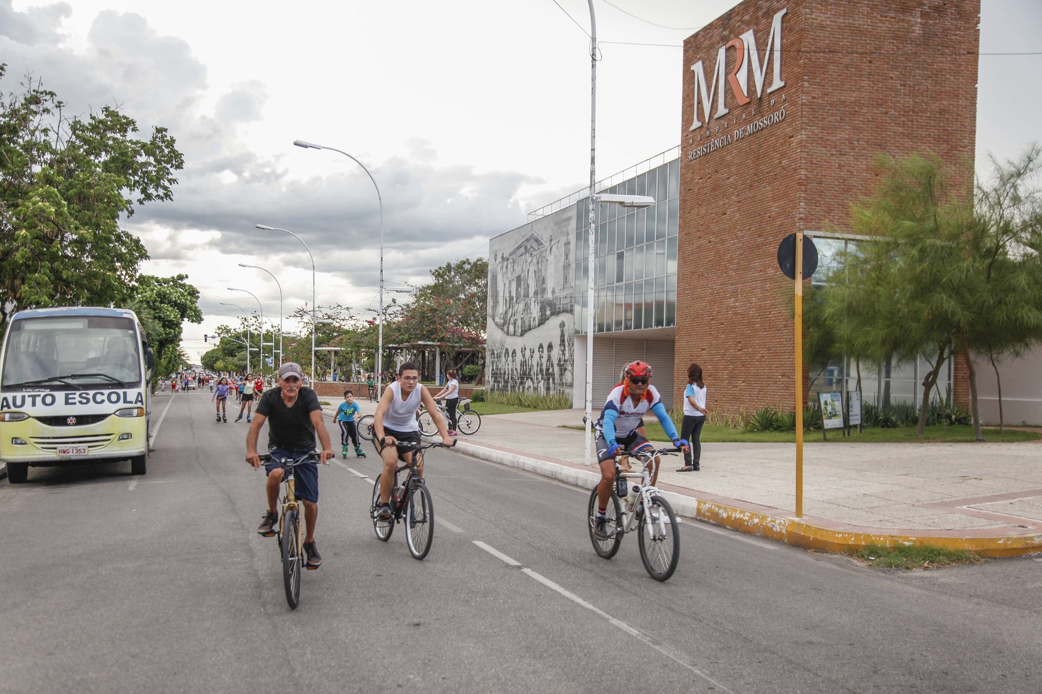 Equipe técnica se reúne para planejar obras da Avenida Rio Branco