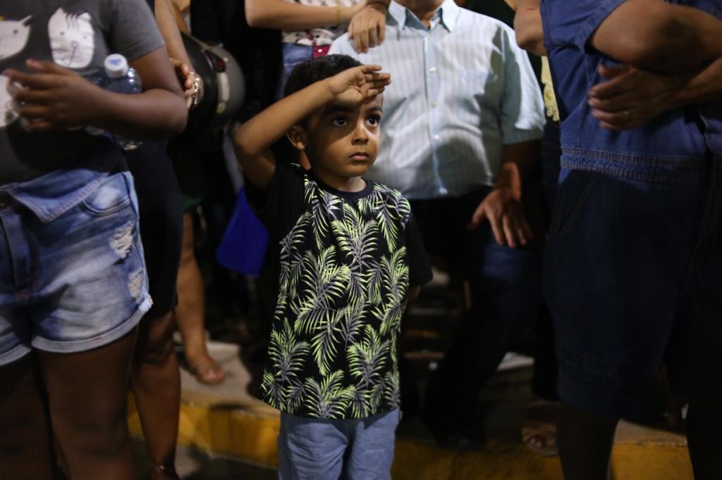 Desfile encanta público infantil