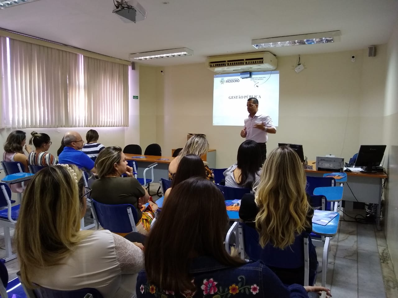 Servidores públicos participam de aula inaugural para início de pós-graduação em Gestão Pública