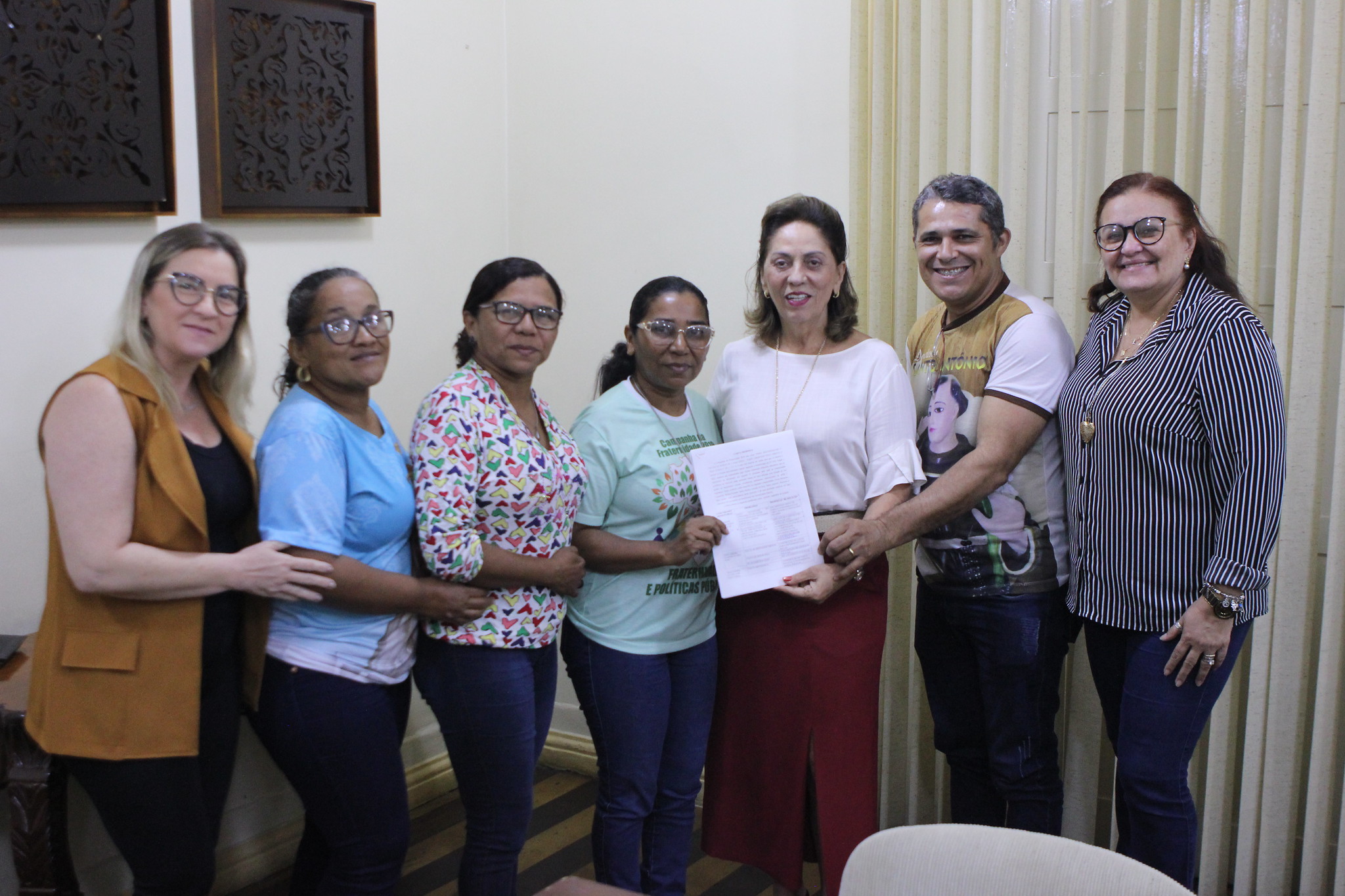 Prefeita Rosalba Ciarlini recebe representantes da Paróquia São José