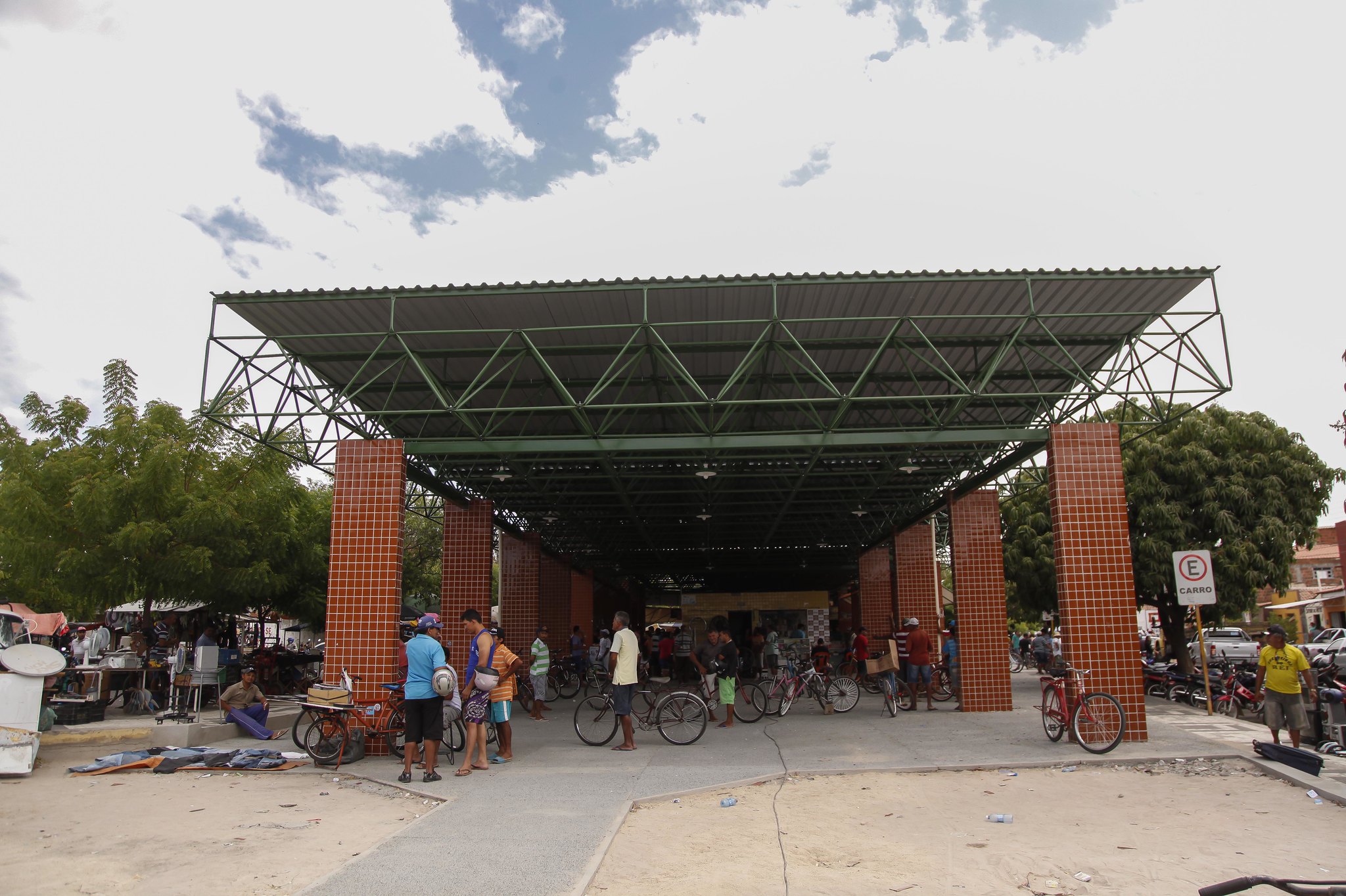 Mercado do Vuco-vuco cadastra novos comerciantes