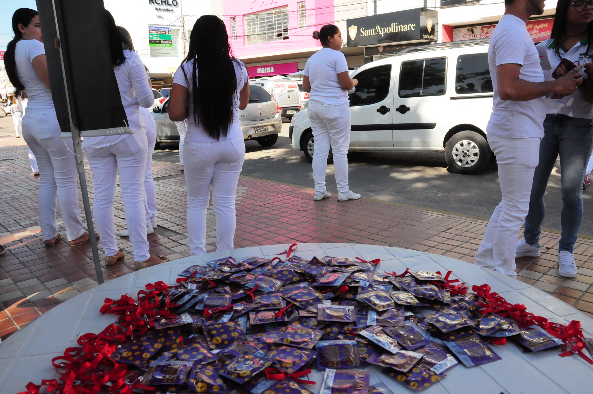 Campanha contra DSTs/AIDS realiza ação na Praça do Pax