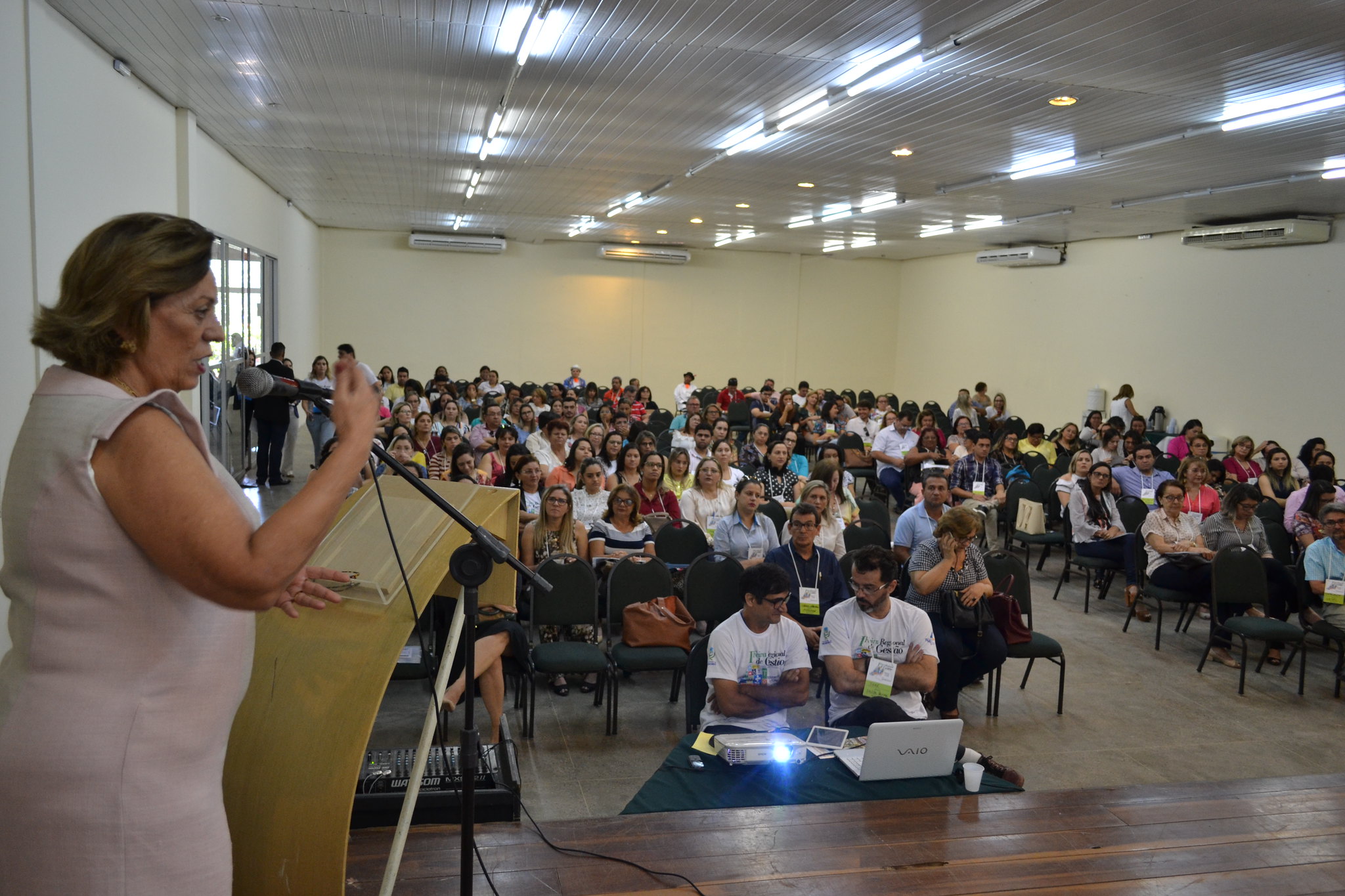 Feira Regional em Saúde debate estratégias para otimizar serviços