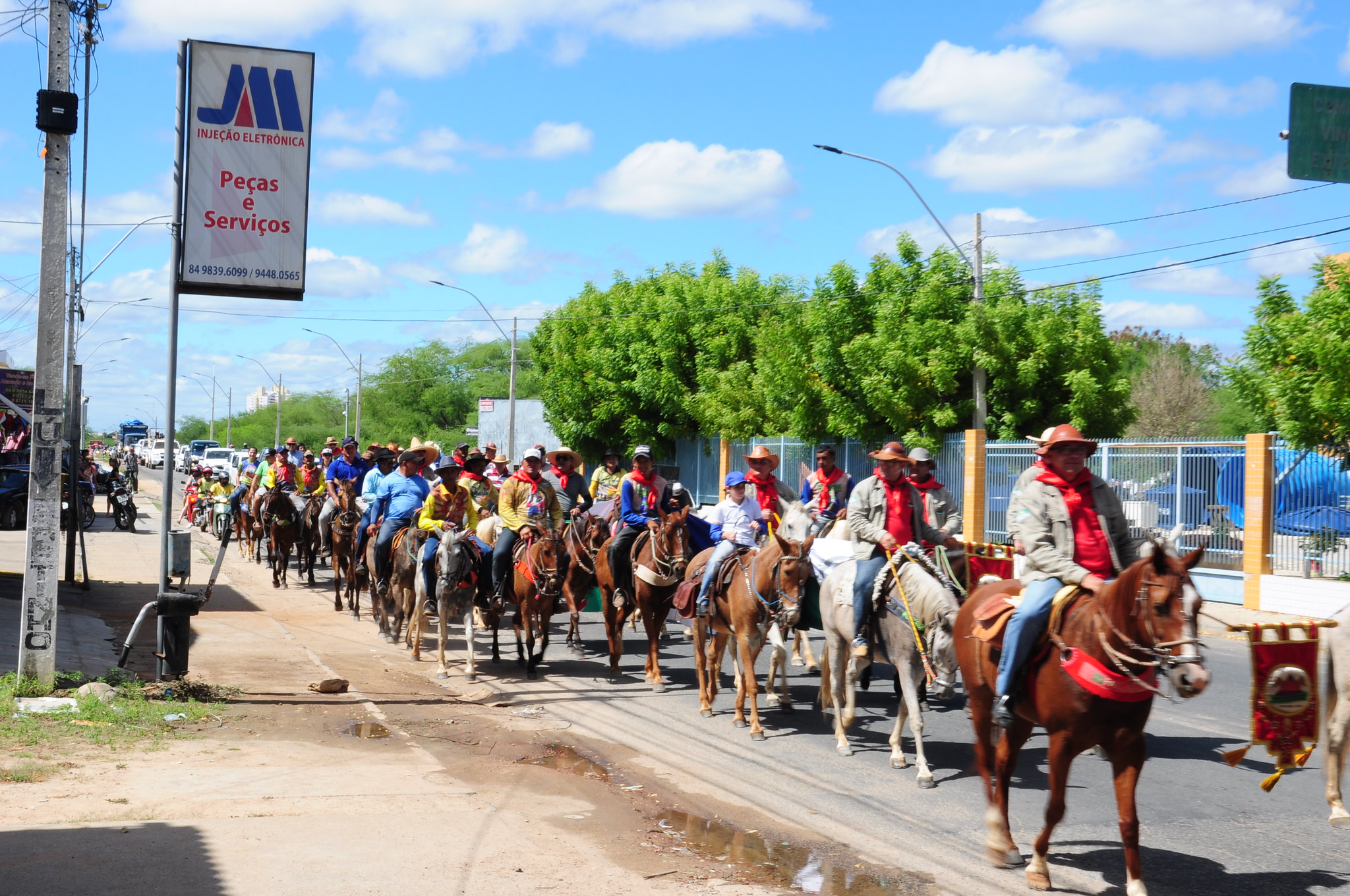 Cavalgada Rota do Trem resgata tradições e percorre 130 quilômetros