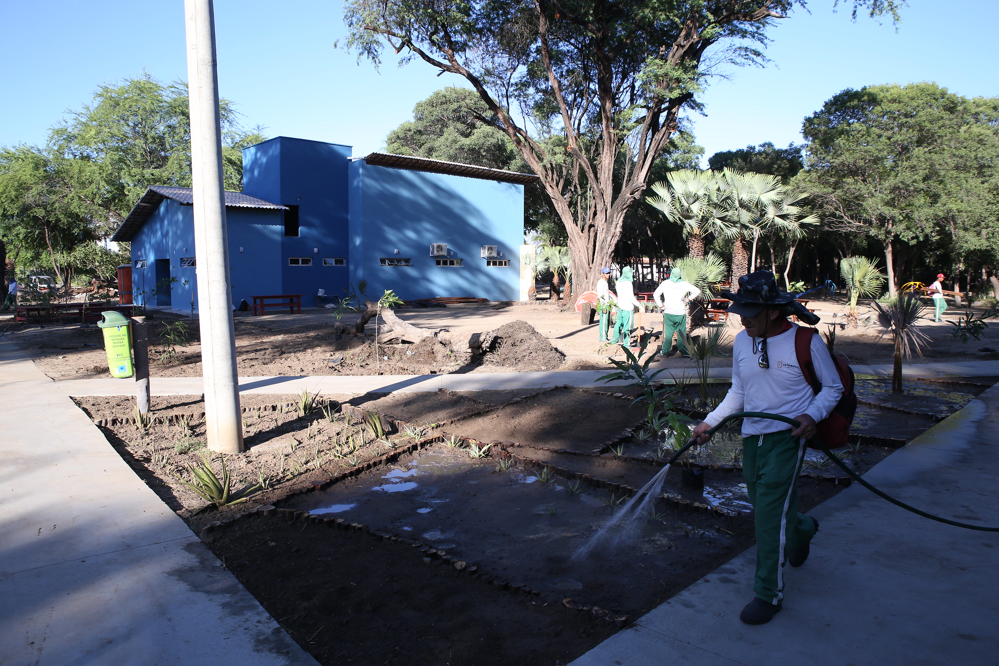 Parque Municipal recebe manutenção para programação de Dia das Mães