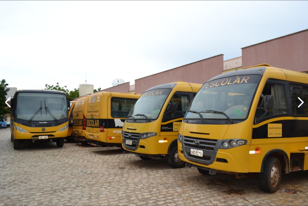 Prefeitura mantém 29 ônibus para garantir o transporte escolar gratuito