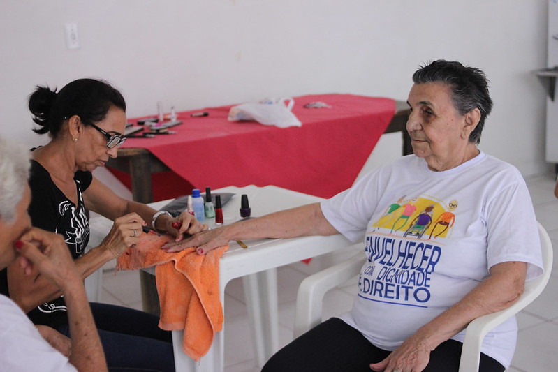 Casa da Nossa Gente do bairro Boa Vista realiza Dia da Beleza para mulheres