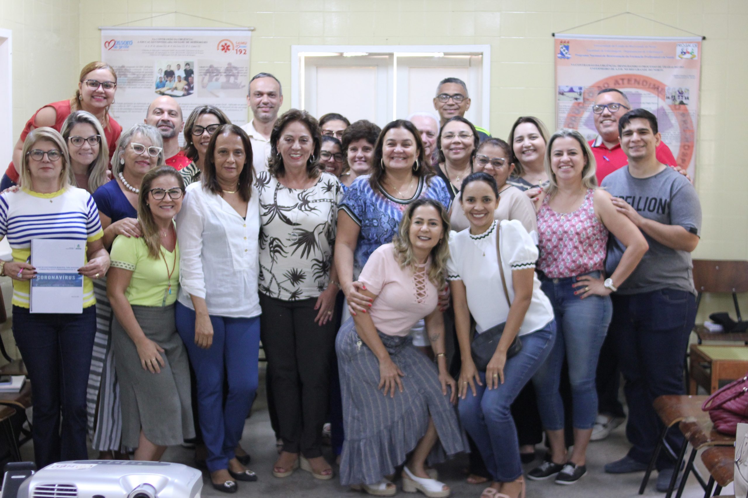 Prefeita Rosalba participa de discussão sobre medidas de prevenção e combate ao coronavírus