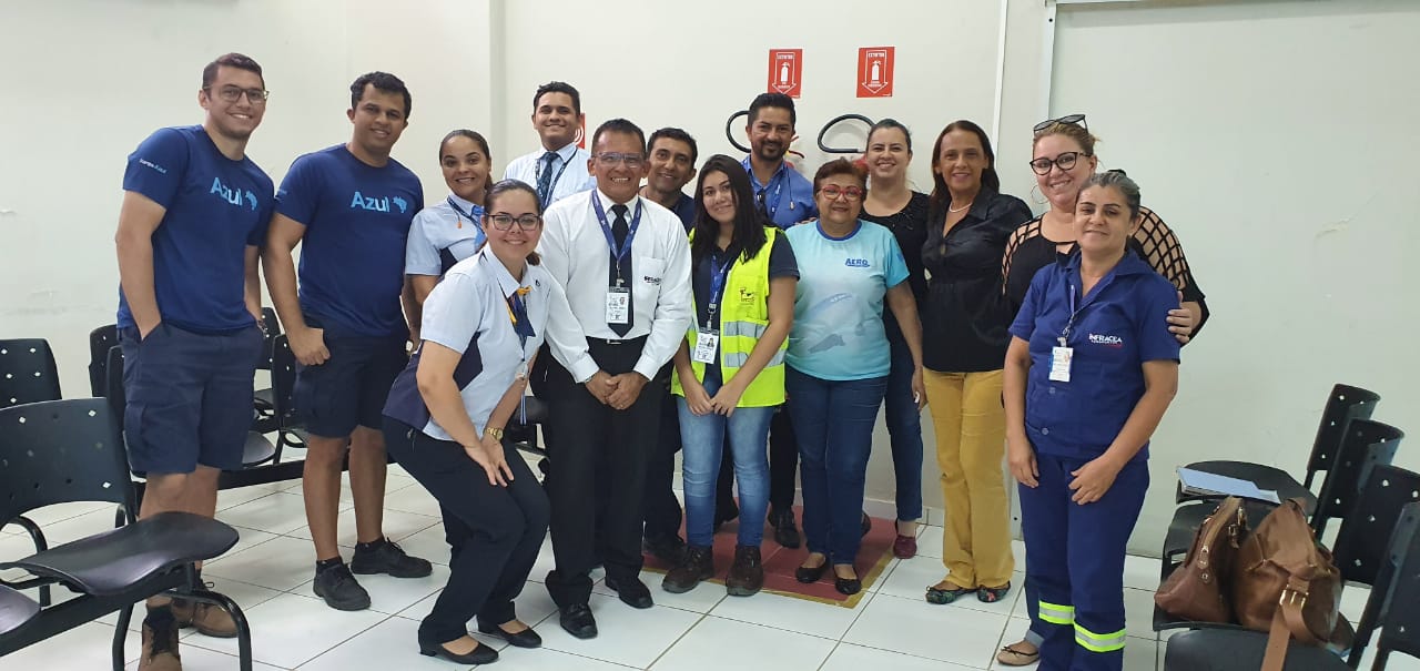 Vigilância se reúne com direção do Aeroporto Dix-sept Rosado para orientar e discutir capacitação sobre coronavírus