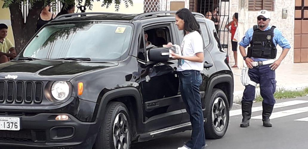 Secretaria de Trânsito realiza Blitz Educativa voltada ao Dia Internacional da Mulher