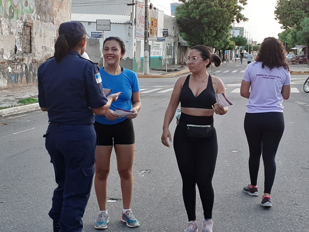 GCM realiza ação para divulgação da Patrulha Maria da Penha no Viva Rio Branco