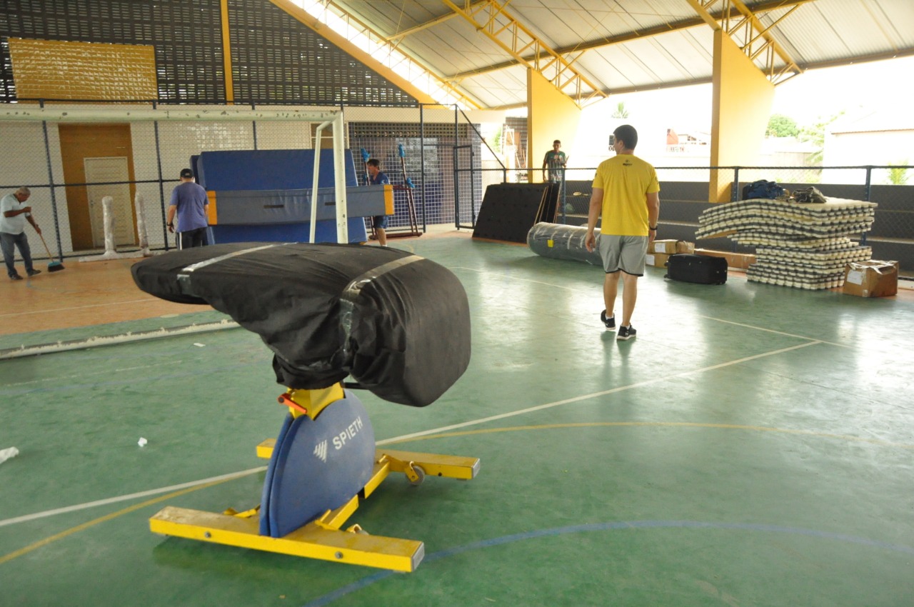 Secretaria de Esporte recebe novos equipamentos para ampliação do Jovem Promessa da Ginástica