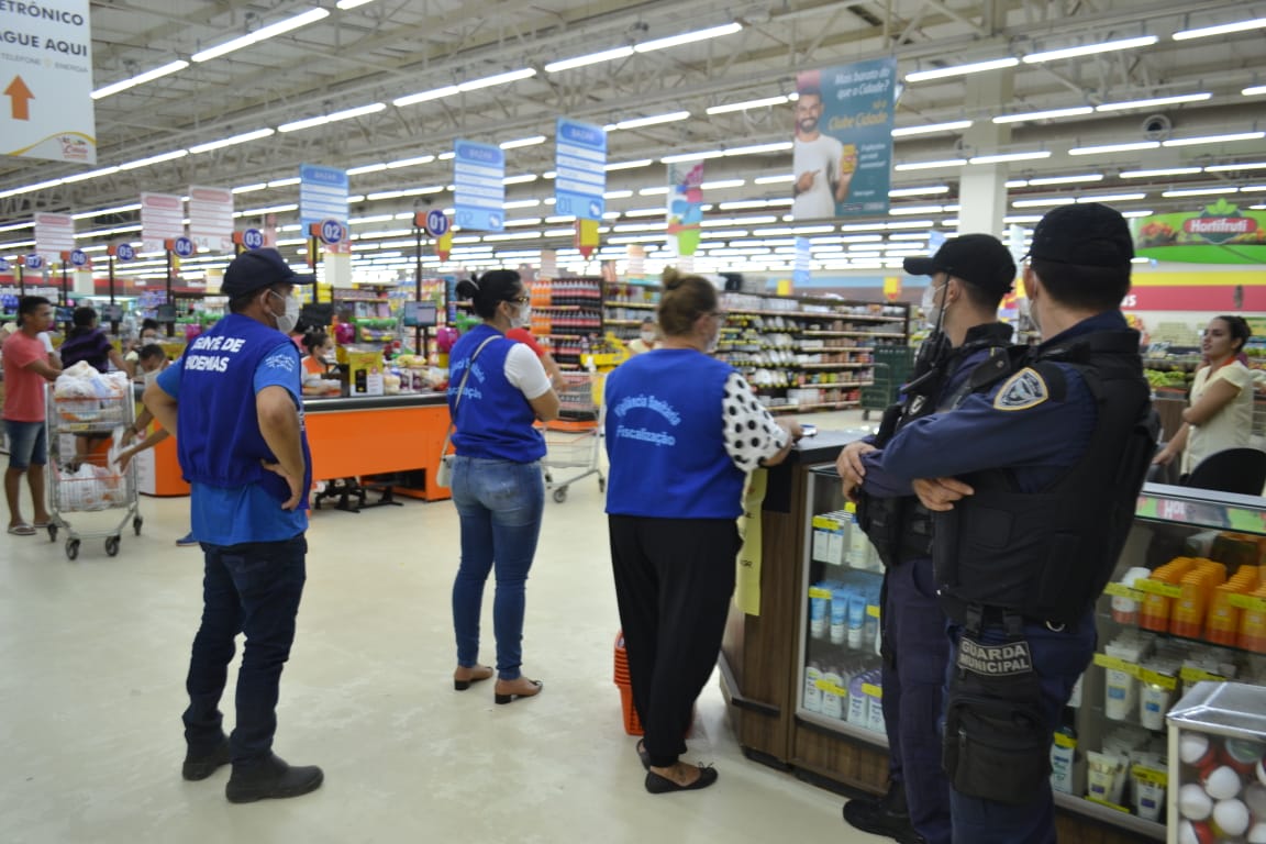 Vigilância Sanitária informa sobre o trabalho de fiscalização e orientação