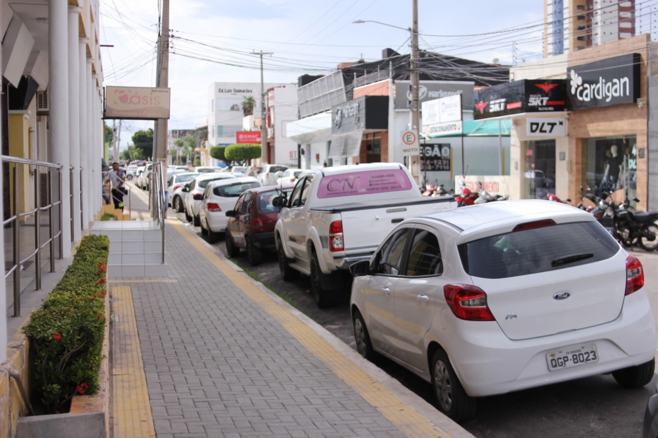 Prefeitura anuncia mudanças no estacionamento de trecho da Frei Miguelinho