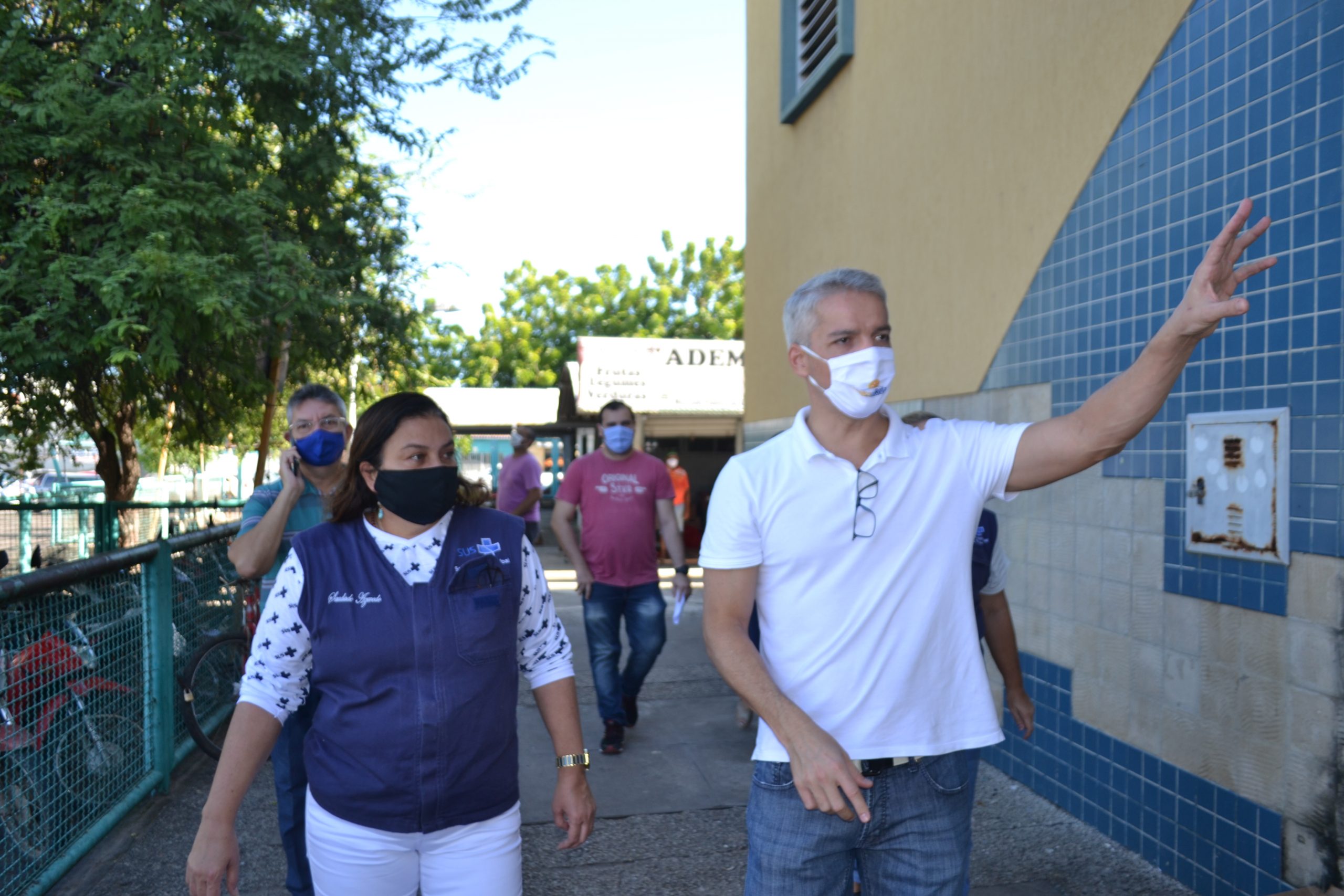 Secretários de Saúde e Desenvolvimento Econômico fazem visita técnica à Cobal