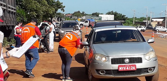 Barreiras sanitárias seguem levando orientações aos que chegam a Mossoró