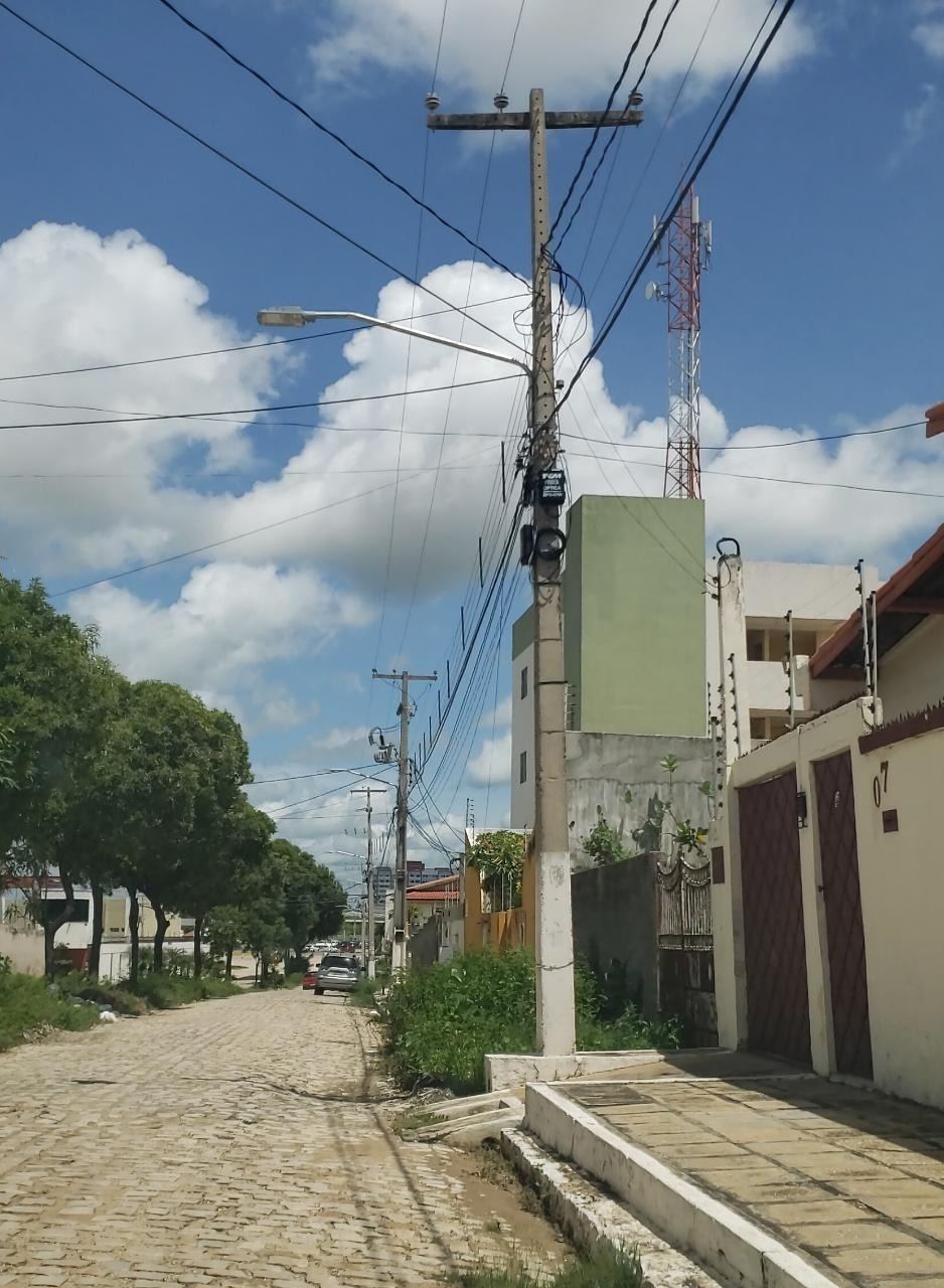 Novos trechos da cidade recebem iluminação em led