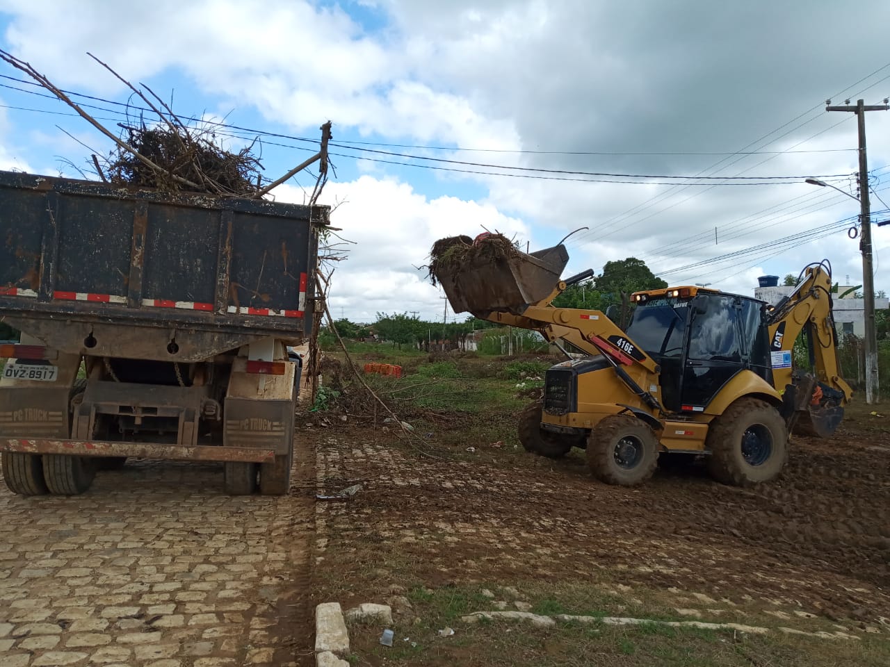 Mutirão de Limpeza é realizado na Comunidade do Jucuri