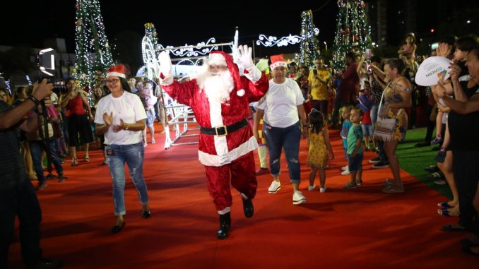 Papai Noel chegará à Praça de Eventos nesta segunda-feira, 14, seguindo normas sanitárias