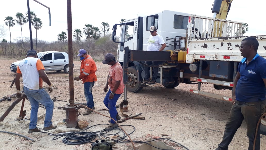 Poço de Melancias volta a funcionar após reinstalação de bomba